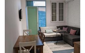 Nice And Cozy Flat In Didube